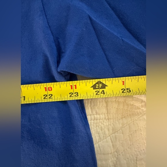 Yeezy / Los Angeles Apparel: Kanye West Jesus is King Vinyl - Picture 8 of 14